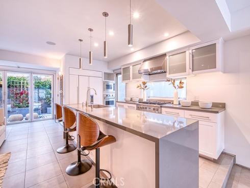 2618 Cove Street, Corona del Mar, CA