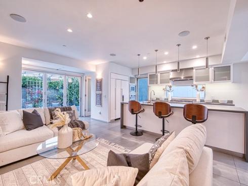 2618 Cove Street, Corona del Mar, CA