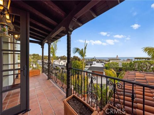 445 Isabella Ter , Corona del Mar, CA