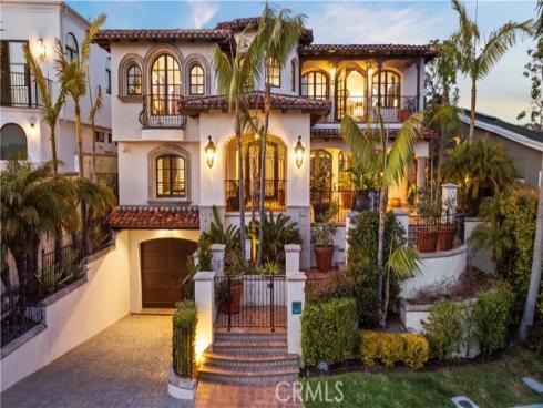445 Isabella Ter , Corona del Mar, CA