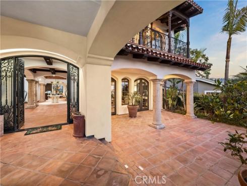 445 Isabella Ter , Corona del Mar, CA
