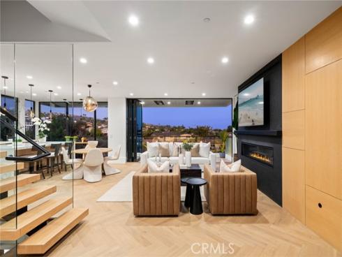 504 Hazel Drive, Corona del Mar, CA