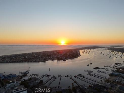 2614 Ocean Boulevard, Corona del Mar, CA