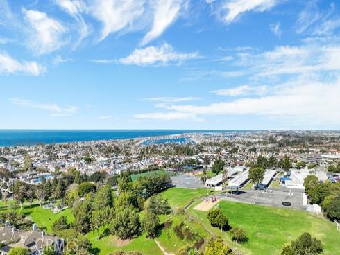 931 Gardenia Way, Corona del Mar, CA