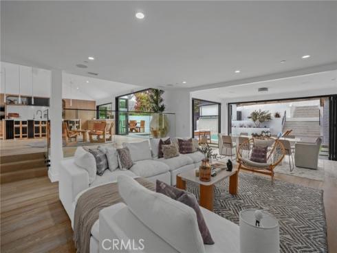 919 Sandcastle Drive, Corona del Mar, CA