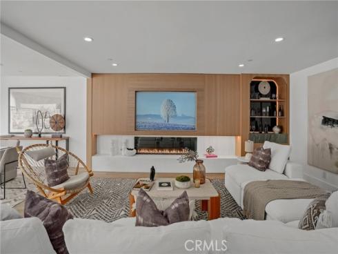 919 Sandcastle Drive, Corona del Mar, CA