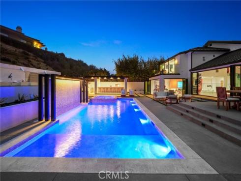 919 Sandcastle Drive, Corona del Mar, CA