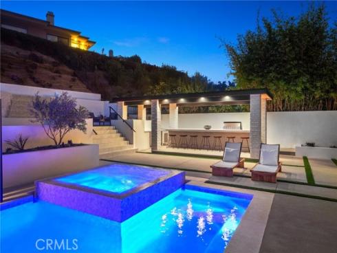 919 Sandcastle Drive, Corona del Mar, CA