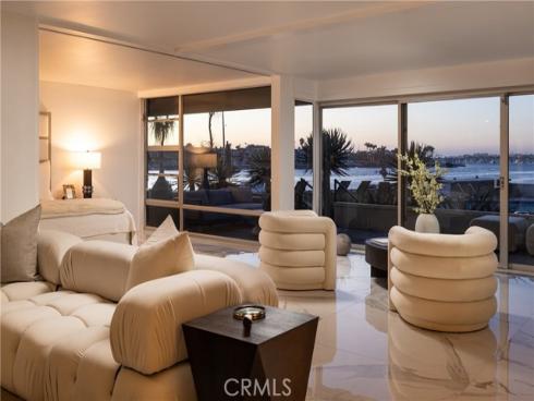2525 Ocean 1C Boulevard, Corona del Mar, CA