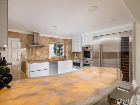 2525 Ocean 1C Boulevard, Corona del Mar, CA