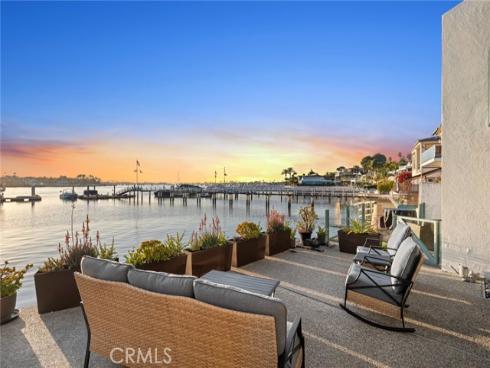 115  Bayside  115  Place, Corona del Mar, CA