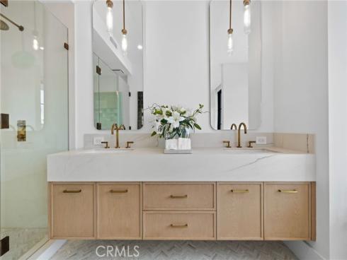 506 Avocado Avenue, Corona del Mar, CA