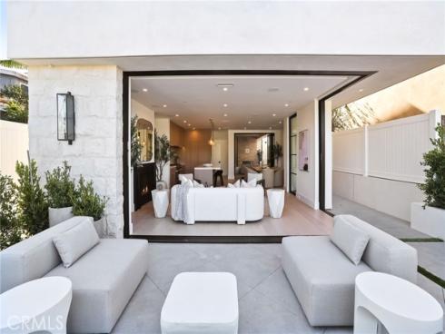 506 Avocado Avenue, Corona del Mar, CA