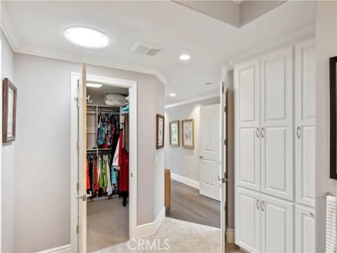 18  Jetty   Drive, Corona del Mar, CA