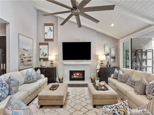 18  Jetty   Drive, Corona del Mar, CA