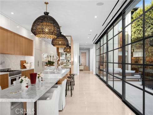 2914 Ocean Boulevard, Corona del Mar, CA