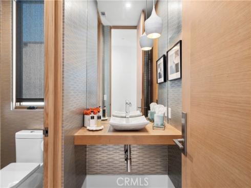 2914 Ocean Boulevard, Corona del Mar, CA