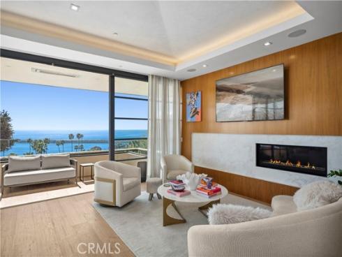 2914 Ocean Boulevard, Corona del Mar, CA