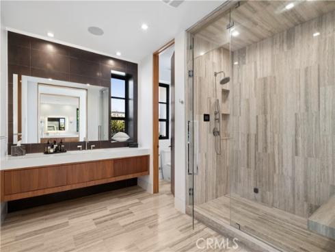 2914 Ocean Boulevard, Corona del Mar, CA