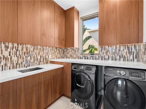 2914 Ocean Boulevard, Corona del Mar, CA