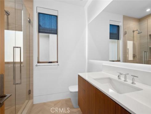 2914 Ocean Boulevard, Corona del Mar, CA