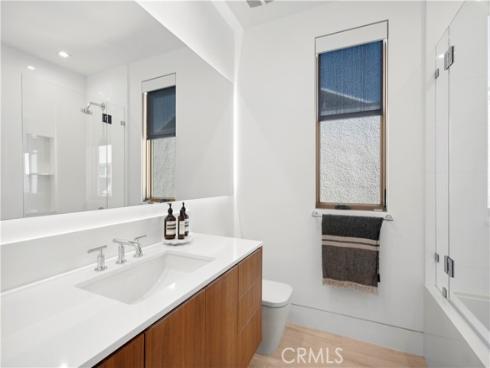 2914 Ocean Boulevard, Corona del Mar, CA