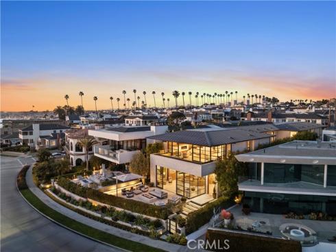 2914 Ocean Boulevard, Corona del Mar, CA