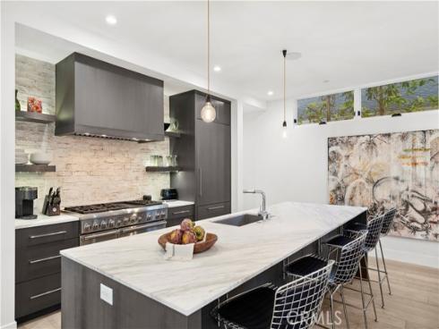 701  Poppy   Avenue, Corona del Mar, CA