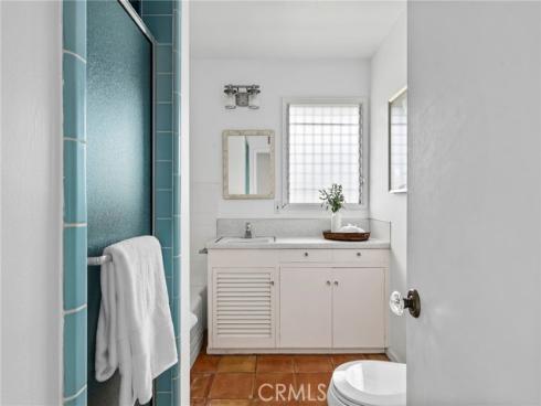 251 Driftwood Road, Corona del Mar, CA