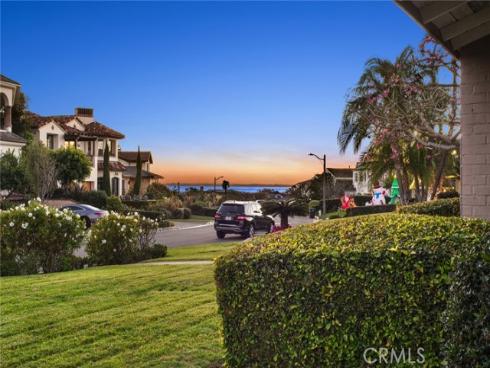 251 Driftwood Road, Corona del Mar, CA
