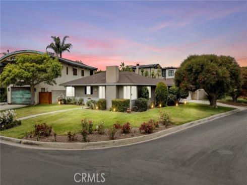 251 Driftwood Road, Corona del Mar, CA