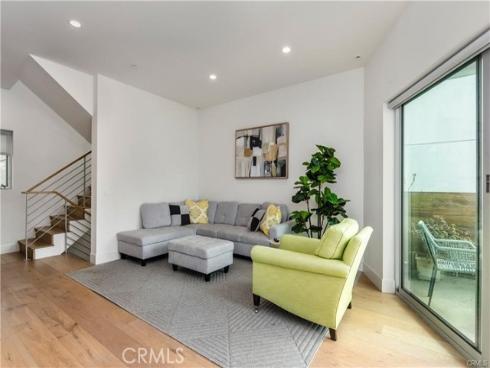 3920 E Coast Highway , Corona del Mar, CA