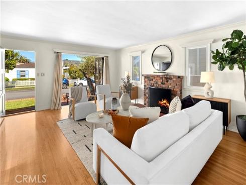 310 Marigold Avenue, Corona del Mar, CA