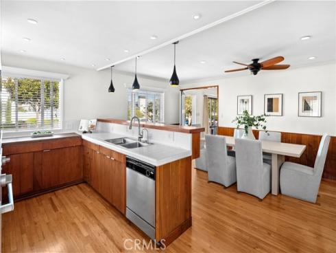 310 Marigold Avenue, Corona del Mar, CA