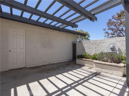 48 White Water Drive, Corona del Mar, CA