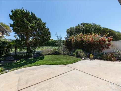 48 White Water Drive, Corona del Mar, CA
