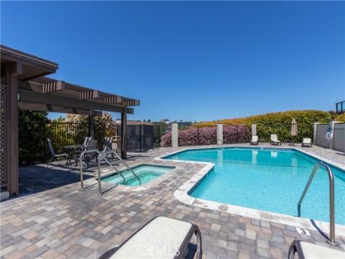 48 White Water Drive, Corona del Mar, CA