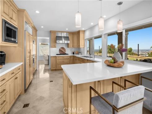 66 Drakes Bay Drive, Corona del Mar, CA