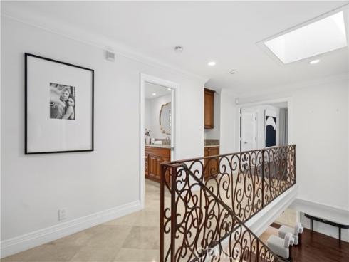 66 Drakes Bay Drive, Corona del Mar, CA