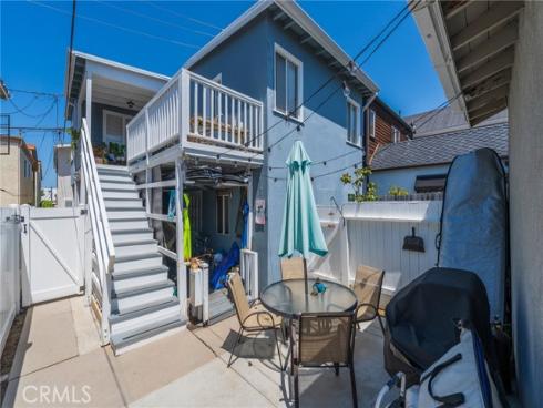 711 Goldenrod Avenue, Corona del Mar, CA