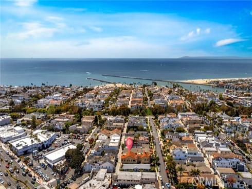 430 Heliotrope Avenue, Corona del Mar, CA
