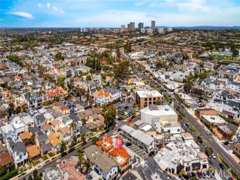 430 Heliotrope Avenue, Corona del Mar, CA