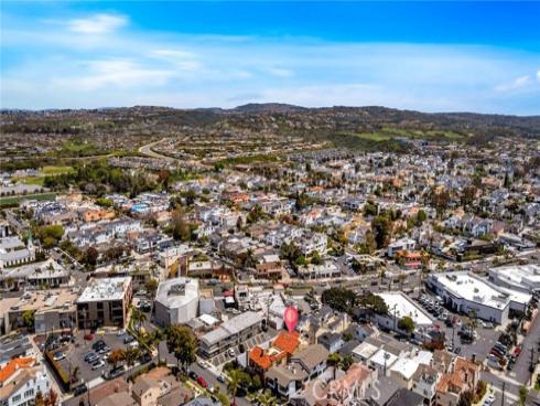 430 Heliotrope Avenue, Corona del Mar, CA