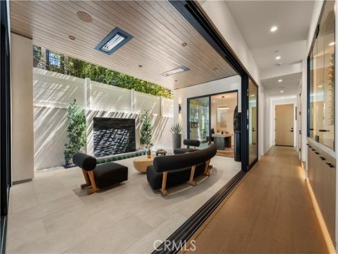 412 Heliotrope Avenue, Corona del Mar, CA