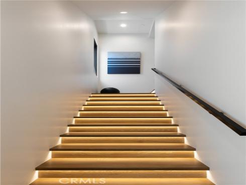 412 Heliotrope Avenue, Corona del Mar, CA