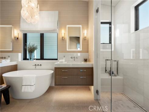 412 Heliotrope Avenue, Corona del Mar, CA