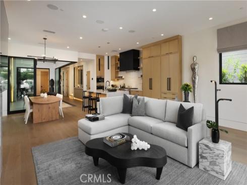 412 Heliotrope Avenue, Corona del Mar, CA