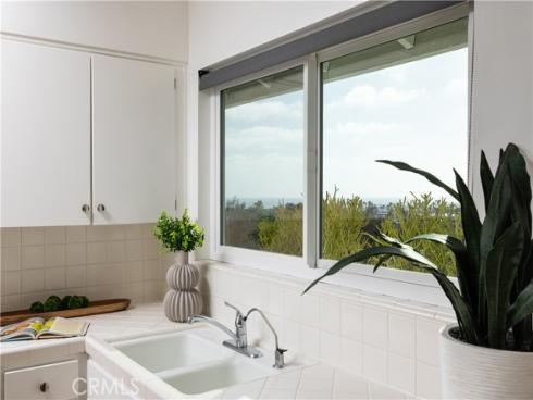 1007 White Sails Way, Corona del Mar, CA