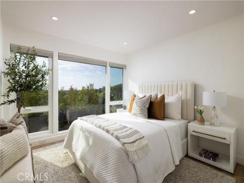 1007 White Sails Way, Corona del Mar, CA