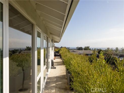 1007 White Sails Way, Corona del Mar, CA